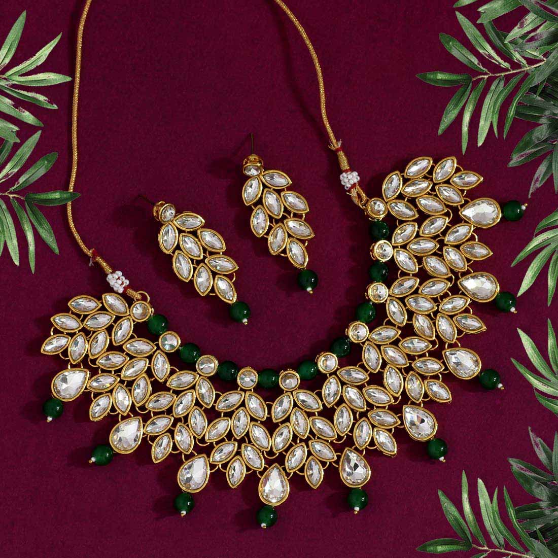 Green Color Kundan Necklace Set (KN373GRN)