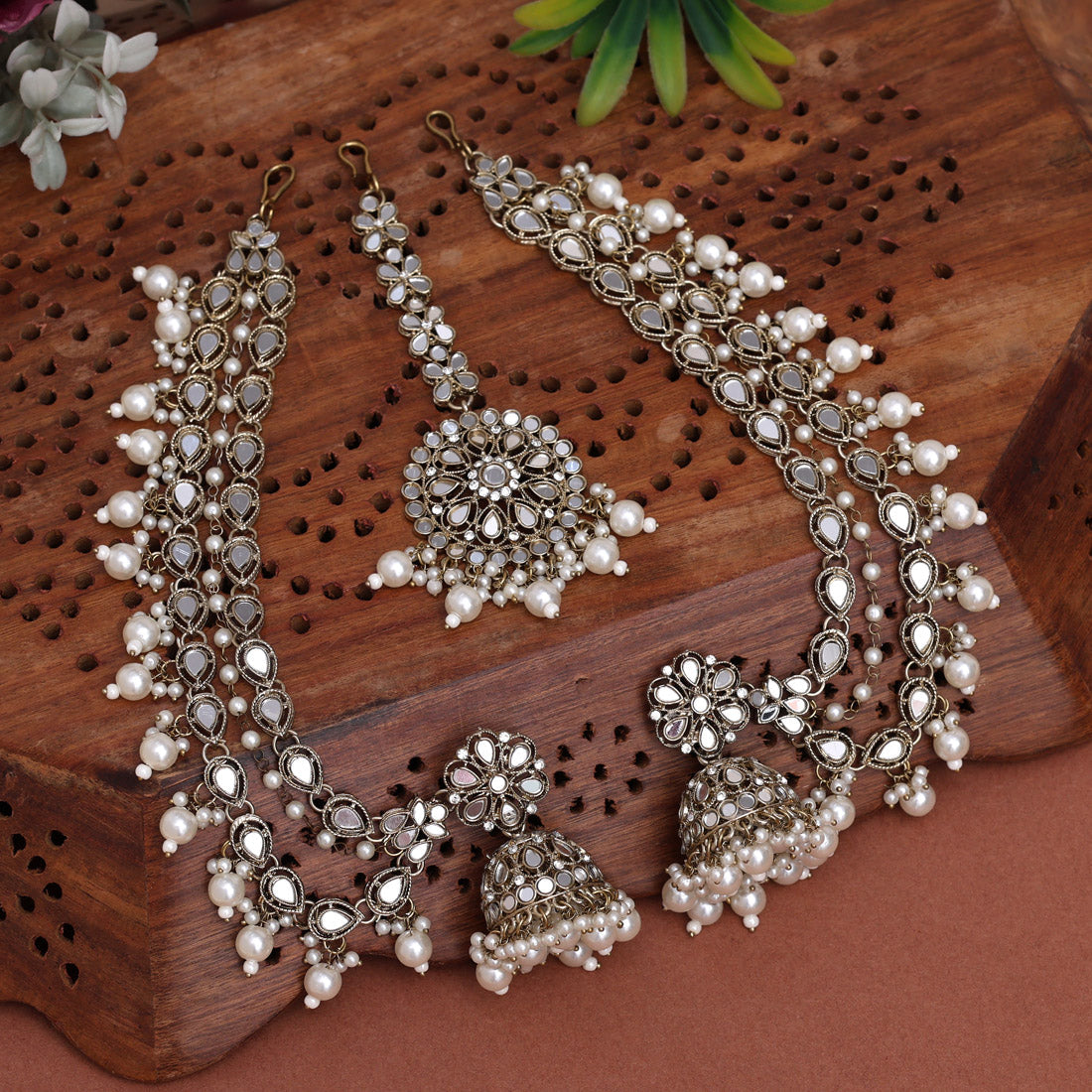 Ivory White Color Mirror Earrings With Maang Tikka