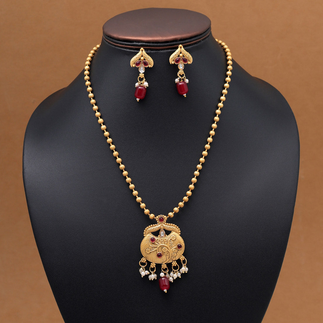 Maroon Color Pendant Set (PLKP184MRN)