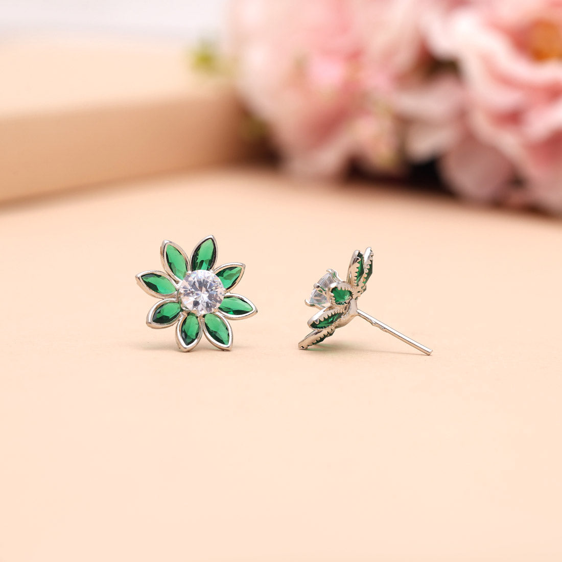 Green Color Stone Necklace Set (STN223GRN)