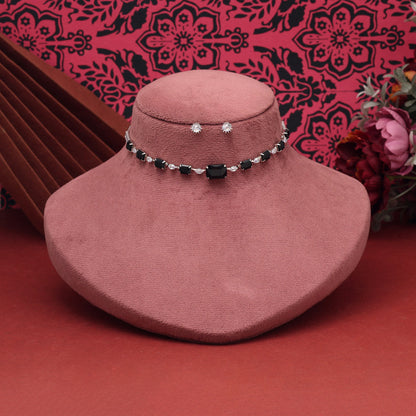 Black Color Stone Necklace Set