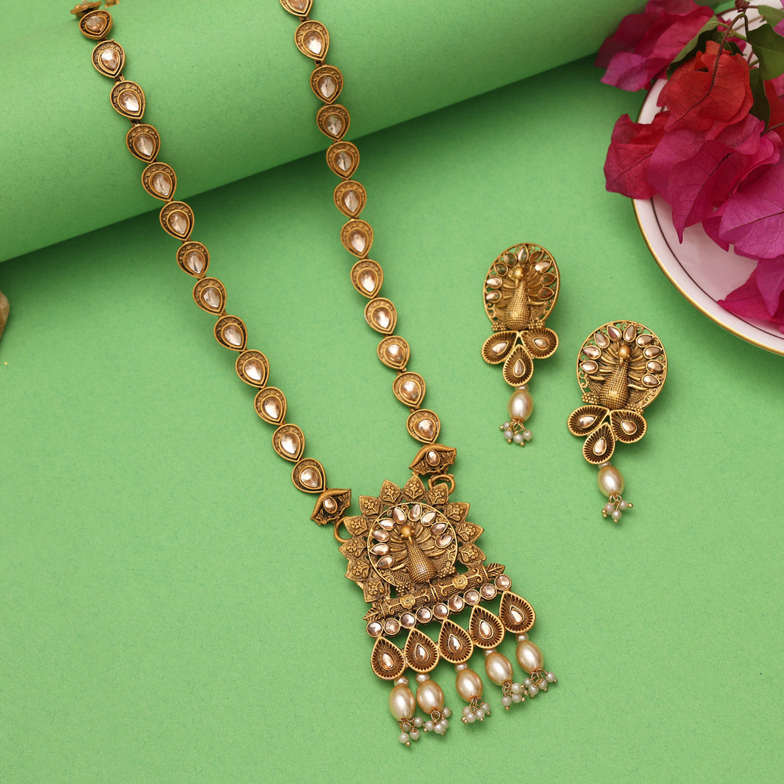 Gold Color Vilandi Kundan Matte Gold Rajwadi Temple Necklace Set (TPLN319GLD)