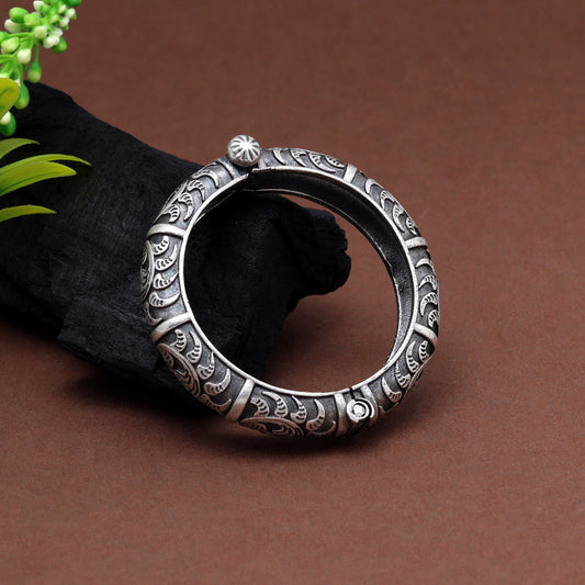 Silver Color Oxidised Bracelet (GSB335SLV)