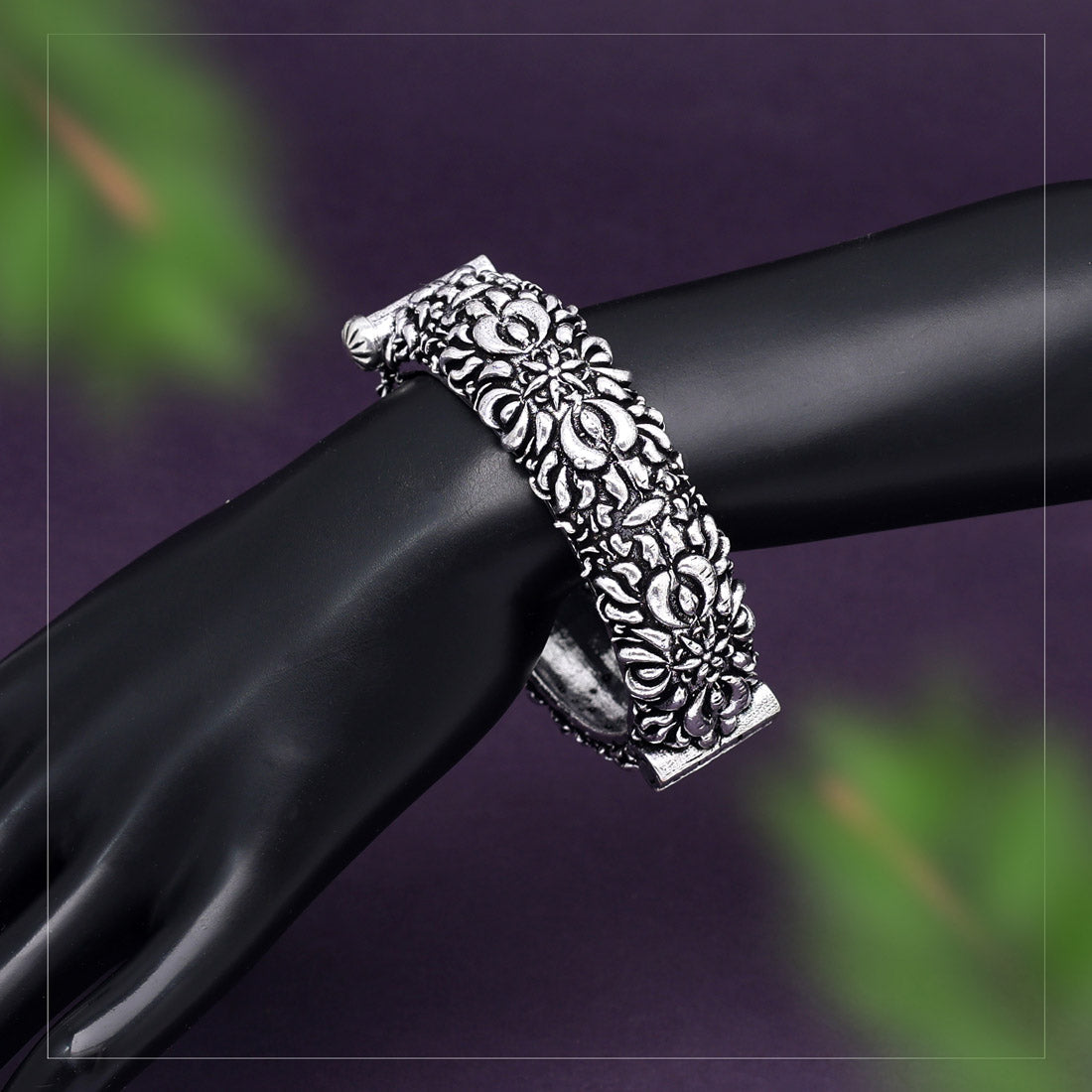 Silver Color Oxidised Bracelet (GSB345SLV)