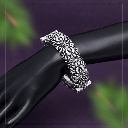 Silver Color Oxidised Bracelet (GSB345SLV)