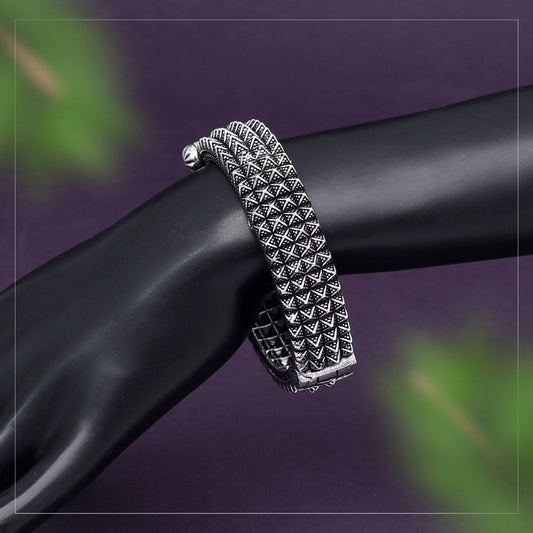Silver Color Oxidised Bracelet (GSB346SLV)