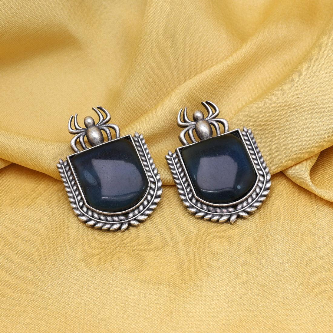 Blue Color Monalisa Stone Oxidised Earrings (GSE2830BLU)