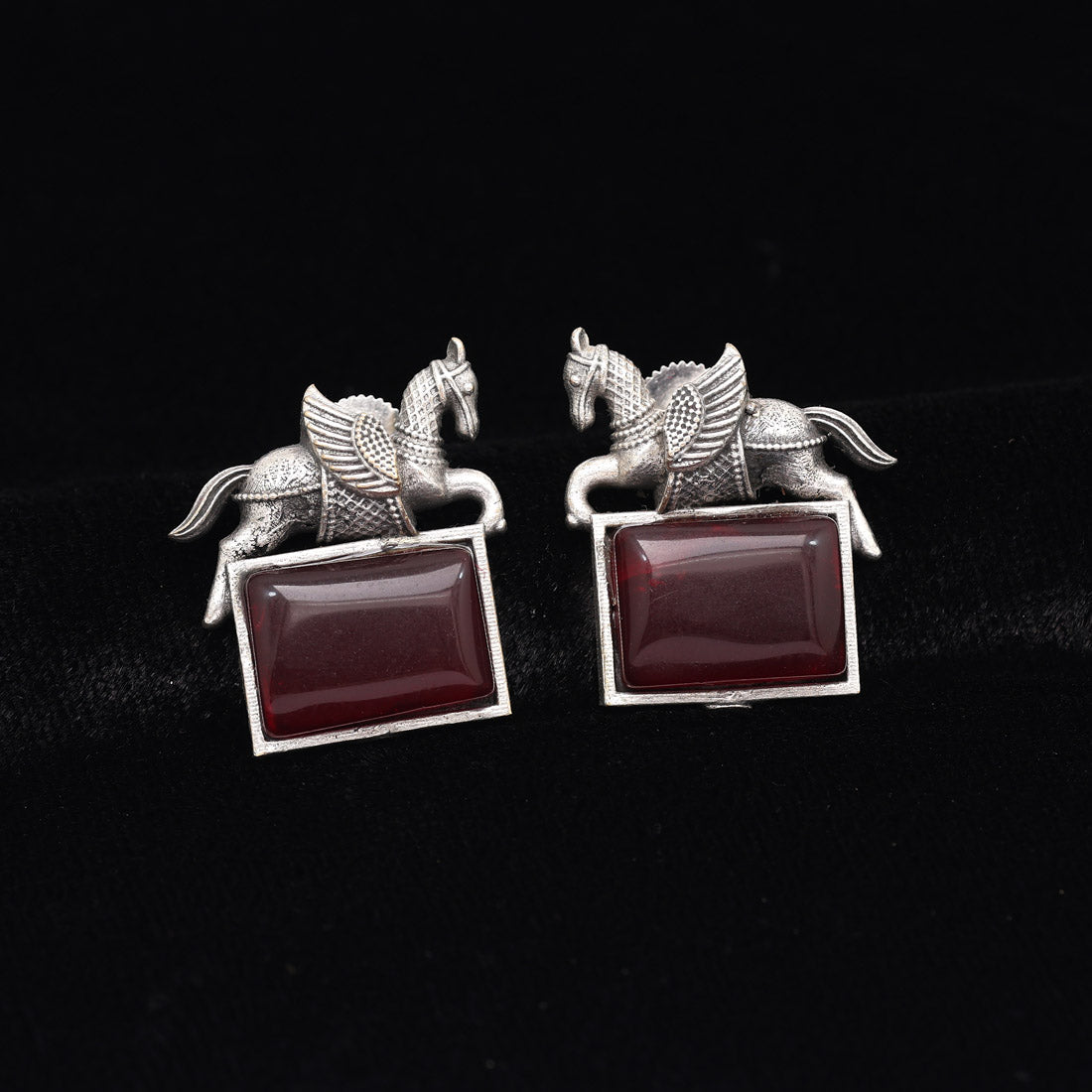 Maroon Color Monalisa Stone Oxidised Earrings (GSE2839MRN)