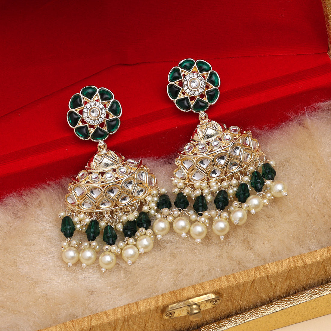 Green Color Kundan Earrings (KDE853GRN)