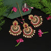 Rani Color Kundan Earrings With Maang Tikka (KDTE461RNI)