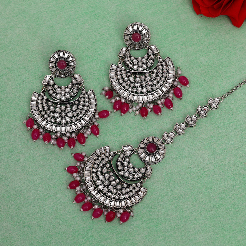 Rani Color Kundan Earrings With Maang Tikka (KDTE546RNI)