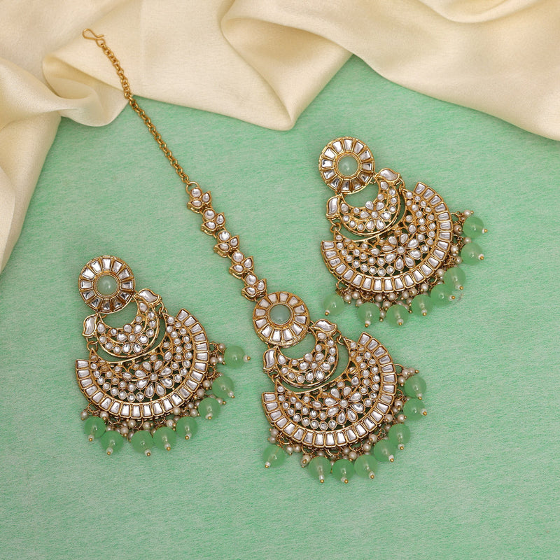 Pista Green Color Kundan Earrings With Maang Tikka (KDTE547PGRN)