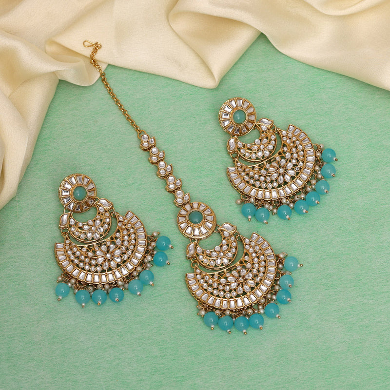 Sky Blue Color Kundan Earrings With Maang Tikka (KDTE547SBLU)