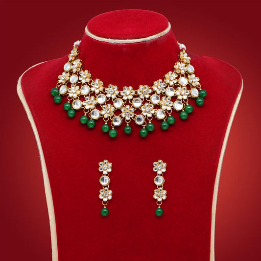 Green Color Kundan Necklace Set (KN1047GRN)