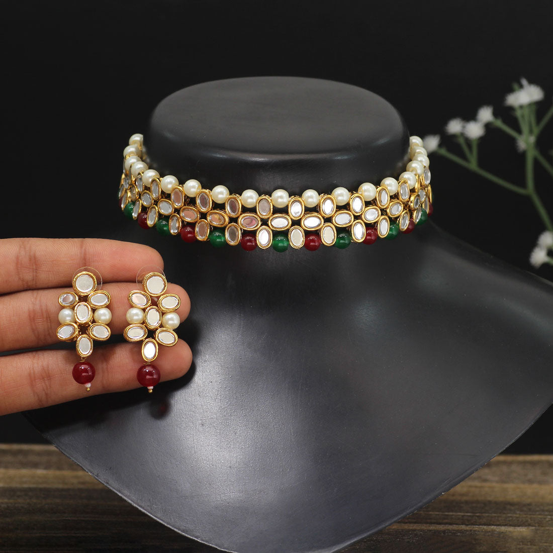 Maroon & Green Color Choker Kundan Mirror Necklaces Set (MRN111MG)