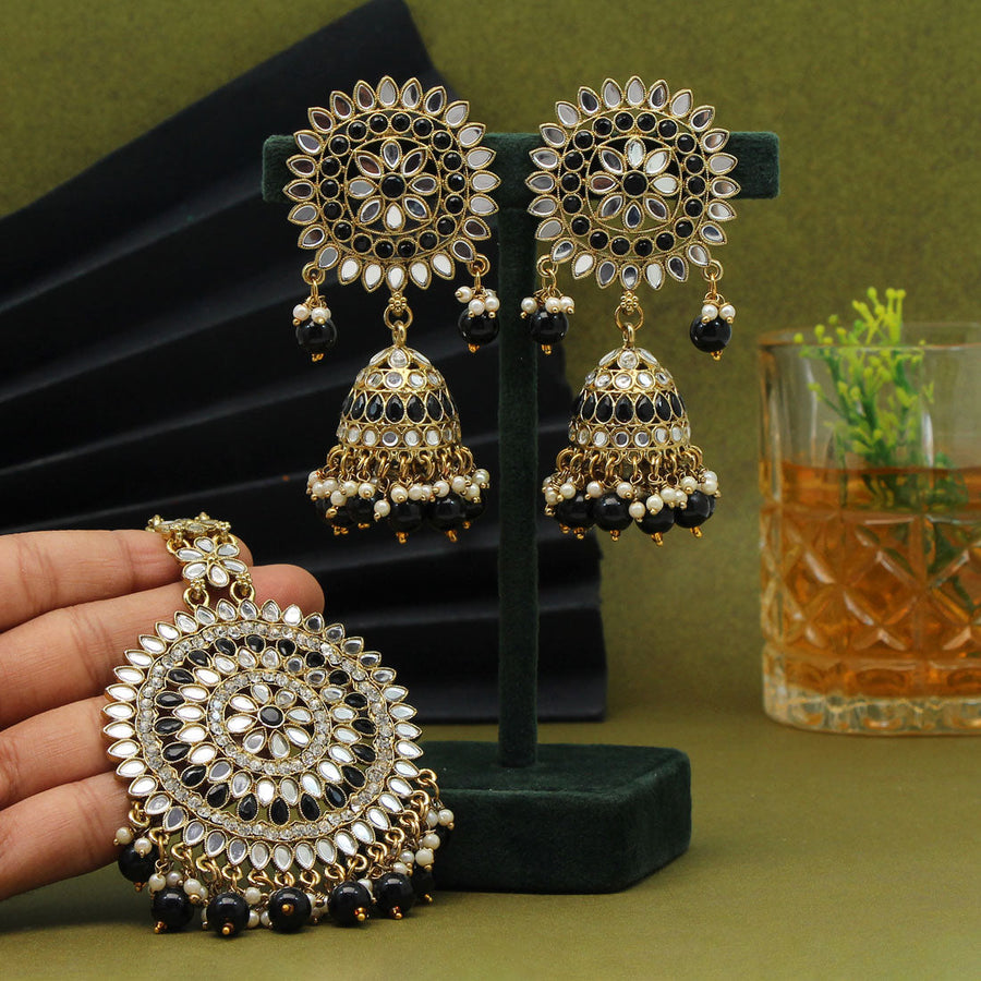 Kundan Tikka and Earrings Set /maangtikka Set/tikka Set/pearl Tikka Earrings  Set/ruby Kundan Tikka Set/indian Jewelry/indian Wedding Jewelry - Etsy  Singapore