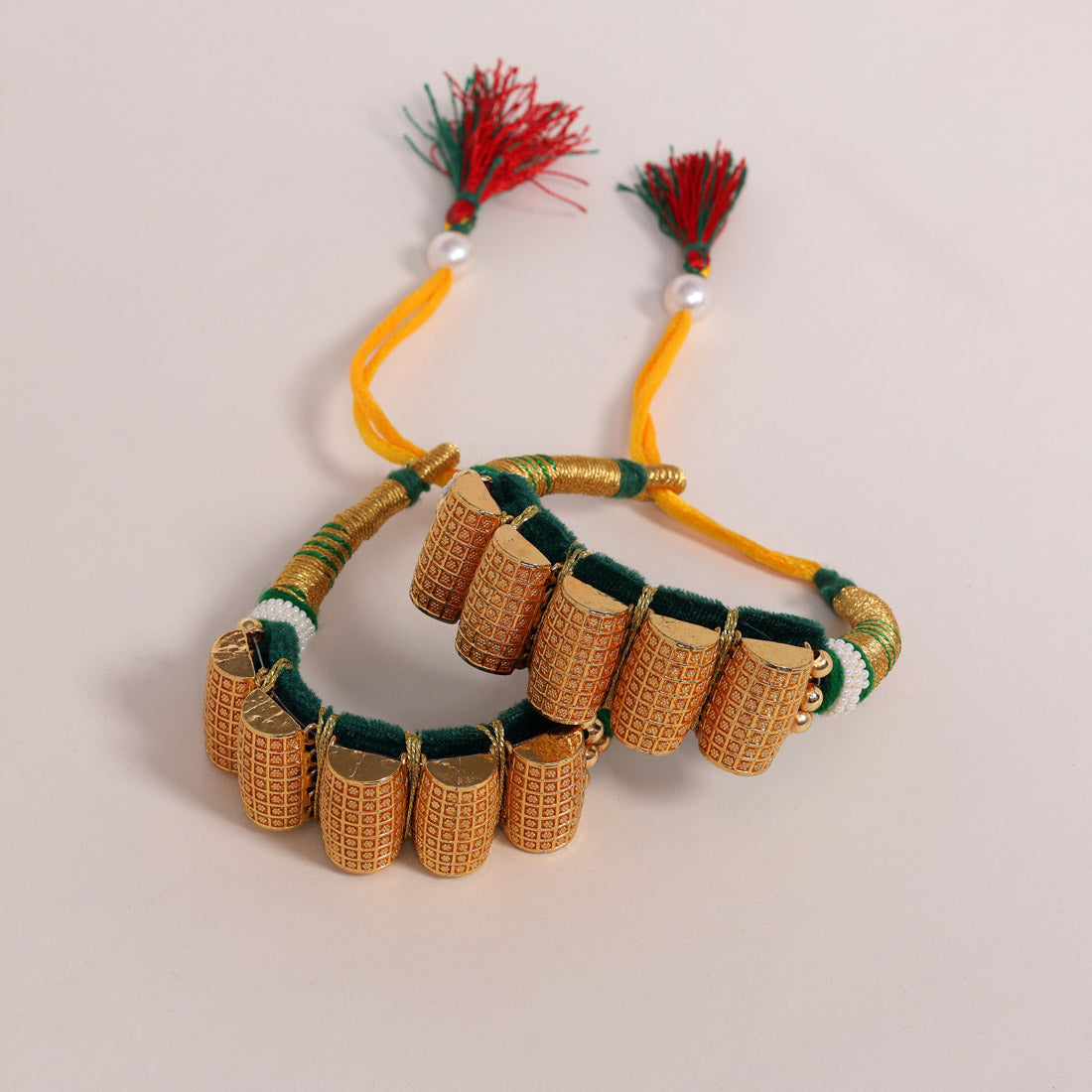 Green Color Royal Rajput Jewellry Rajasthani Pochi Bajubandh Armlet Set (PHI103GRN)