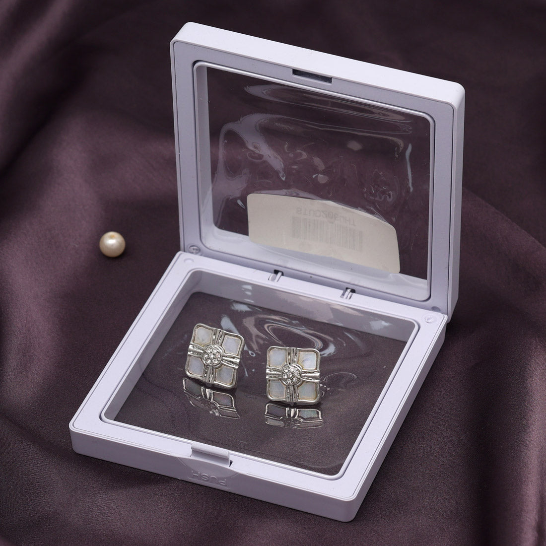 White Color Stud Earrings (STUD206WHT)