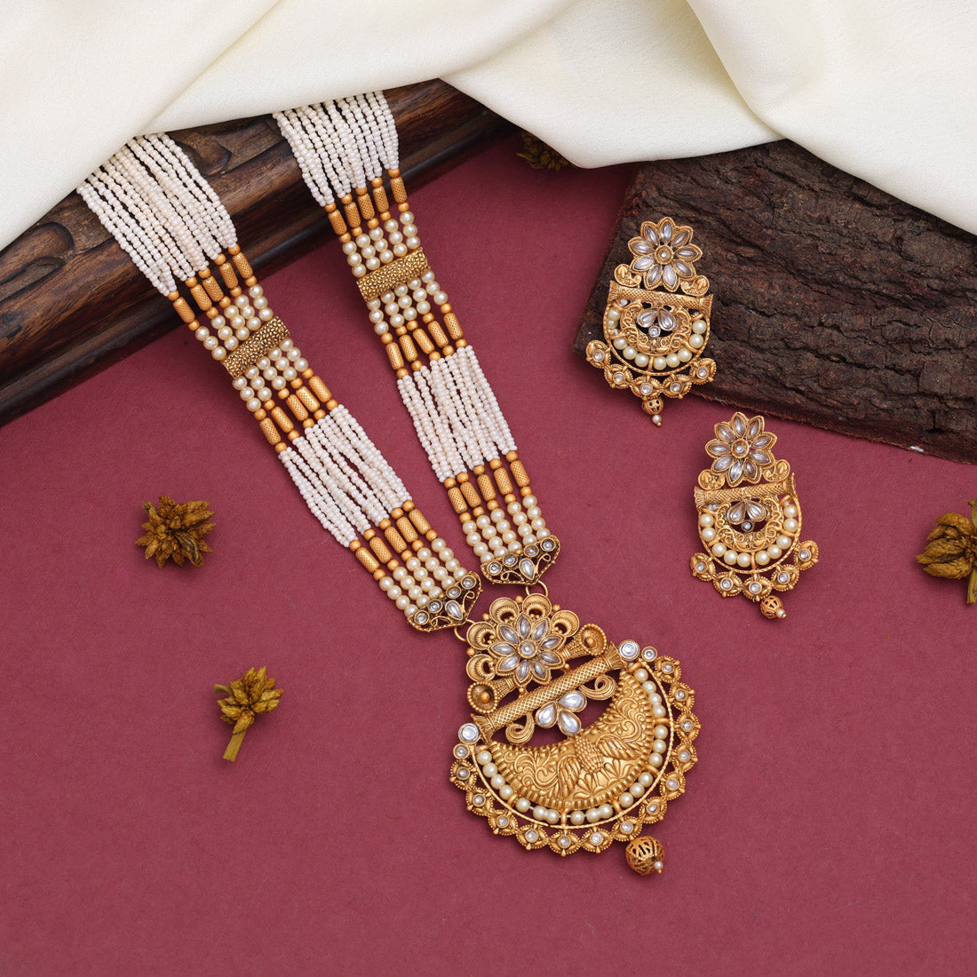 Gold Color Vilandi Kundan Matte Gold Rajwadi Temple Necklace Set (TPLN591GLD)